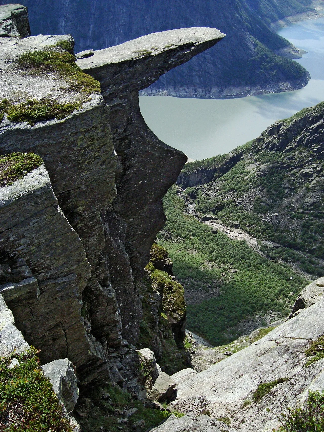 Trolltunga Cliff